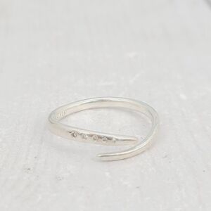 Kendra Scott Micah Diamond Ring SZ 6